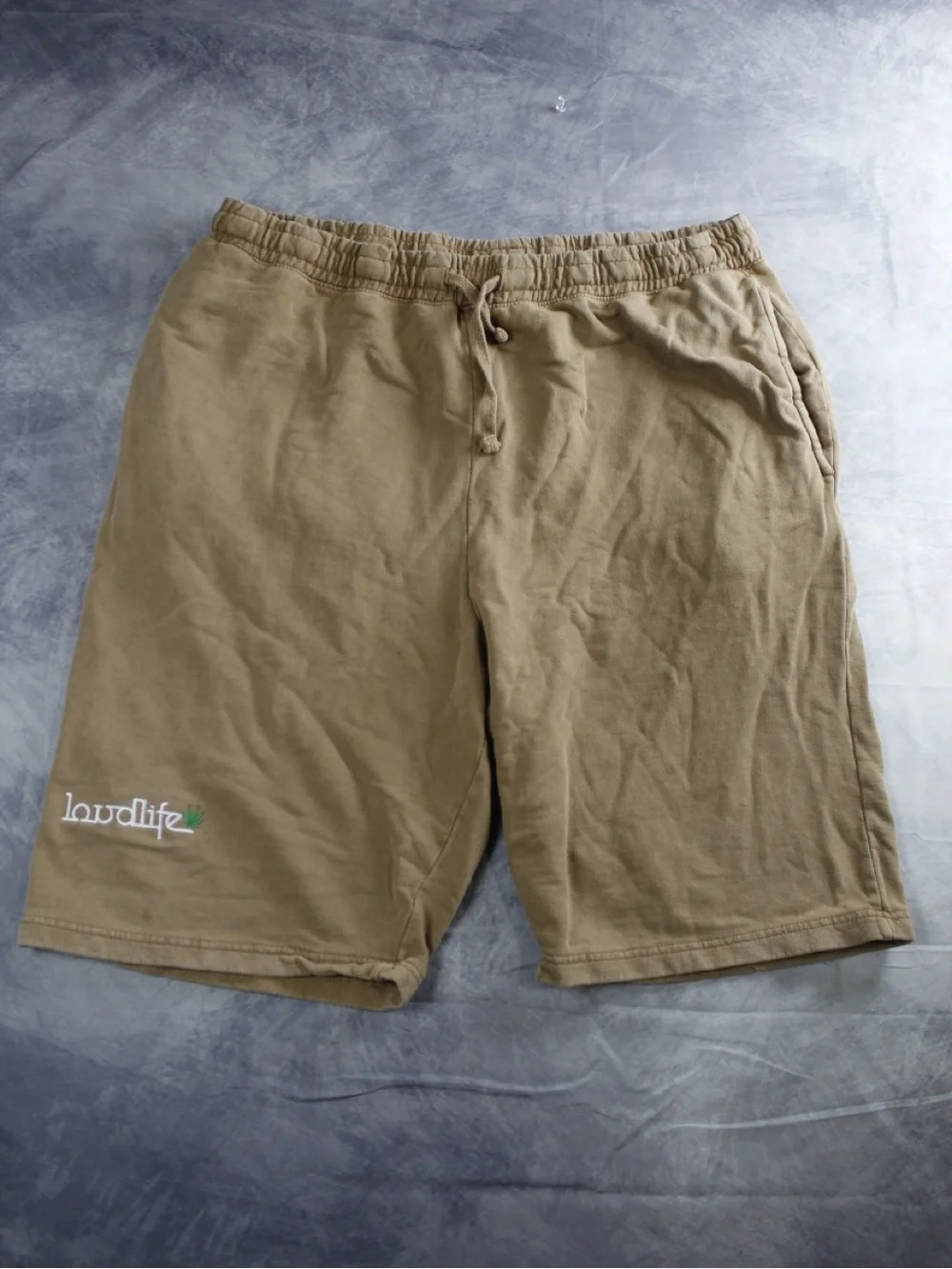 Loudlife Mens Size XL Tan Brown Fleece Sweat Shorts Embroidered Logo Drawstring